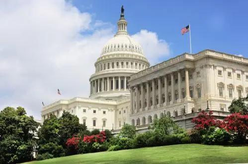 A side view of the capitol building.